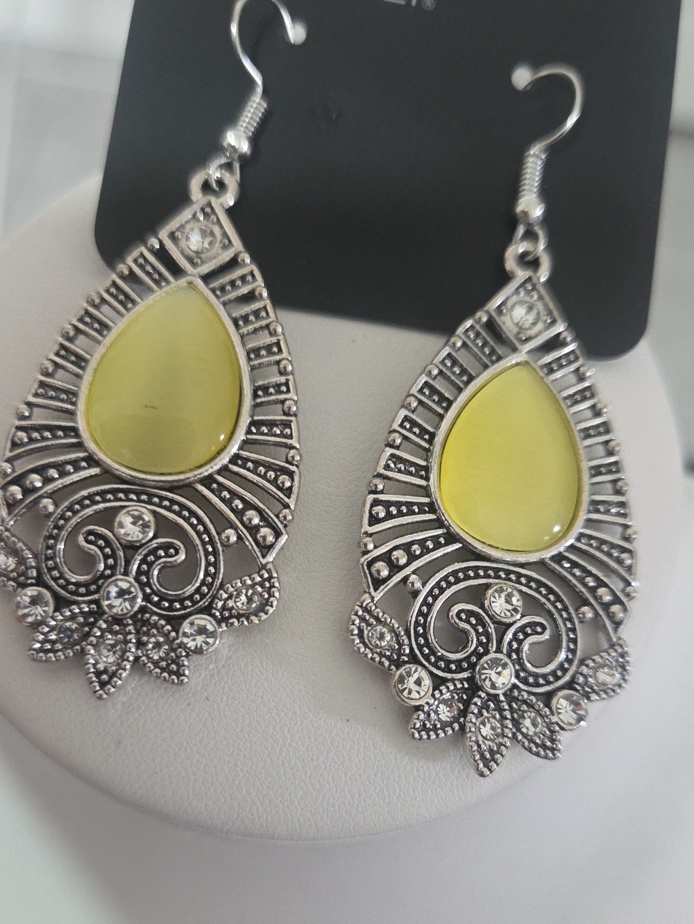 Paparazzi Majestically Malibu Yellow Earrings NWT